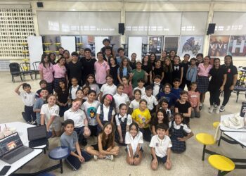El Colegio Notre Dame presenta In The Heights en español  Sobre 72 estudiantes forman parte de este proyecto