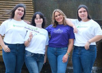 NOMBRAN A GRENDA RIVERA COMO MADRINA DEL PROGRAMA SEMILLAS DE TRIUNFO DE CIENCIAPR