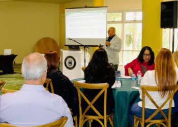 Federación de Alcaldes inicia plan de capacitación municipal con taller sobre presupuesto y finanzas