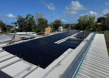 Centro de Cuido y Desarrollo Mi Sueño en Camuy se convierte en el primero con sistema de energía solar permanente en la ciudad