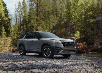 Nissan Pathfinder recibe la calificación  TOP SAFETY PICK+ 2025 del IIHS