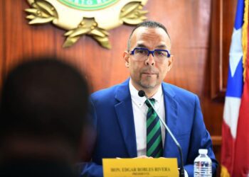 Representante pide a fiscales y jueces mano de hierro contra criminales que abusan callejeramente de adultos mayores