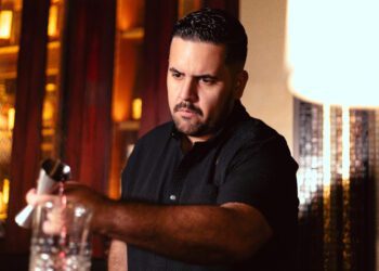 [VIDEO] Fairmont El Hotel San Juan y Rolando Carrasquillo  promueven la coctelería elevada