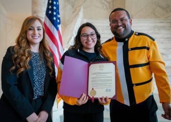 La Senadora Jamie Barlucea reconoce a la Banda Escolar de Yauco por su triunfo internacional en West Virginia