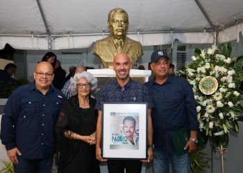 Un profesor para la historia: Fajardo honra la memoria del Dr. Emilio Pacheco Mateu