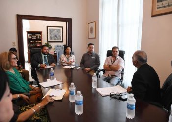 Representante  impulsa esfuerzos para el desarrollo y protección de la Reserva Natural Punta Tuna en Maunabo