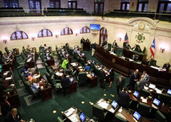 Cámara aprueba medida para imponer pena de reclusión a convictos que causen daños al conducir bajo alcohol o drogas ilegales