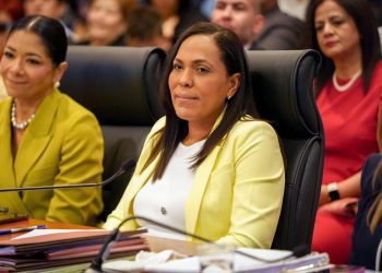 Alcaldesa de Gurabo presenta su carta de renuncia para ocupar el cargo de secretaría de Estado