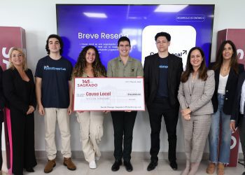 Estudiantes de la Universidad del Sagrado Corazón otorgan $64,000 en subvenciones a organizaciones sin fines de lucro