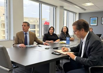 Alcalde de Comerío lleva su reclamo por justicia presupuestaria ante la Junta de Supervisión Fiscal