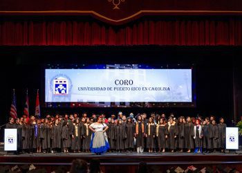UPR Carolina gradúa 352 nuevos profesionales comprometidos con transformar a Puerto Rico