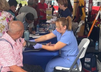Sobre 300 personas se orientan en Feria de Seguridad celebrada en Quebradillas