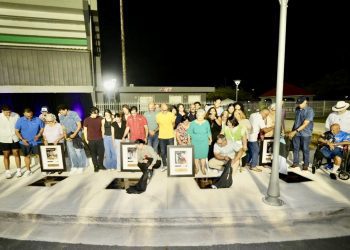 Toa Baja inmortaliza a sus héroes del deporte en nuevo paseo