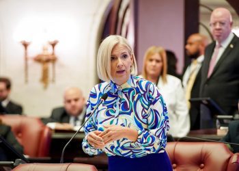  Senadora impulsa paquete legislativo de impacto para fortalecer la economía y la seguridad ciudadana