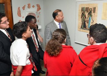 Caguas celebra exposición titulada  “La evolución del soporte de la escritura”