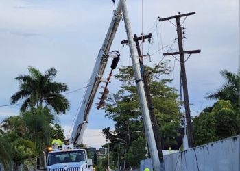 Ombudsman urge legislatura aclare las sombras que rodean el contrato de LUMA