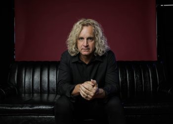 La legendaria voz de la banda Chicago Jason Scheff llega en concierto para interpretar todos los éxitos