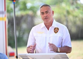 DSP formaliza acuerdo para nueva Estación de Bomberos en Culebra con acceso directo al Aeropuerto Benjamín Rivera 