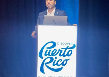 Comerciantes de Naranjito, Corozal, Comerío y Barranquitas reciben adiestramiento gratuito sobre estrategias digitales de mercadeo y promoción