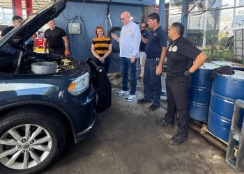 Senado de Puerto Rico Inspeccionó Cuarteles de la Policía Y Bomberos en Arecibo