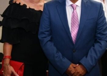 Alcalde de Río Grande juramentará a un tercer término en una ceremonia de pueblo en la Plaza Pública