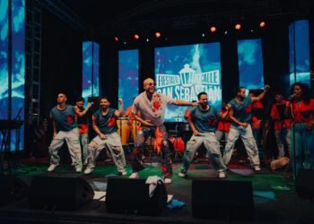 Imponente la presentación artística del salsero Andres Waldemar en la SanSe