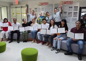 Logran obtener su diploma de cuarto año en Caguas