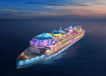 Royal Caribbean Convoca Artistas Caribeños para Murales en el Star of the Seas