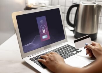 Liberty continúa concientizando sobre la seguridad en internet en Safer Internet Day 2025