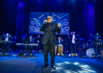 Tito Nieves comenzó su último “Tour  50 Años”