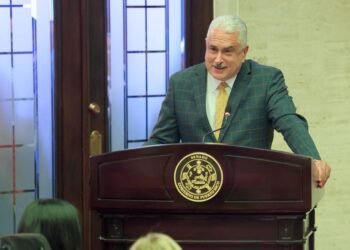 Senado reconoce a la Mujer Trabajadora