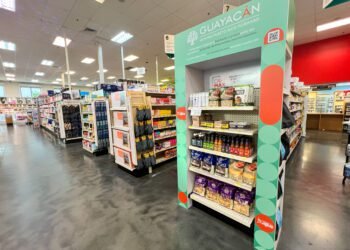 Farmacia Caridad y Grupo Guayacán expanden colaboración para impulsar a empresarios puertorriqueños