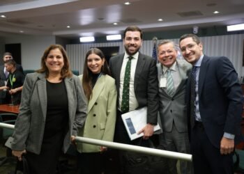 DDEC PRESENTA ANTE LA CÁMARA DE REPRESENTANTES PRESUPUESTO PARA IMPULSAR LA TRANSFORMACIÓN ECONÓMICA DE PUERTO RICO