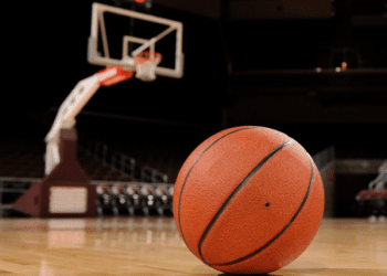 Alcalde de Luquillo da la bienvenida oficial a Las Soles al  nuevo equipo de baloncesto femenino