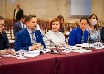 Comisión Senatorial continúa evaluación del presupuesto para el año fiscal 2025-2026