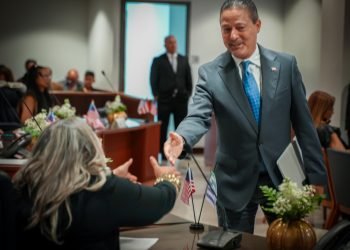 Municipio de Cataño reajusta su presupuesto con sobrante histórico de 12.6 millones de dólares