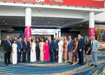 MIDA galardona a empresario Cayeyano