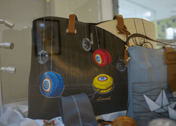 Exhibición “Los Juguetes de mi Infancia” rinde tributo a los juegos tradicionales puertorriqueños en Plaza Del Caribe