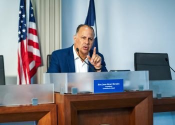 Senado investiga discrepancias en el currículo y baja tasa de aprobación en reválida de terapistas respiratorios