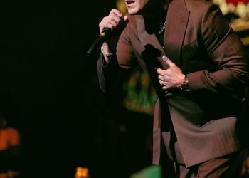 Víctor Manuelle concluye con éxito su gira por Europa