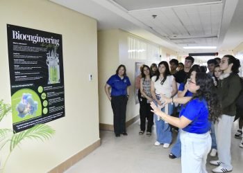 Departamento de Biología del RUM inaugura corredor didáctico e innovador laboratorio de investigación
