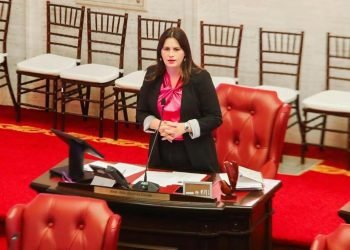 Senadora Ada Álvarez Conde radica medida para investigar descargas de aguas negras en cuerpos de agua de Puerto Rico