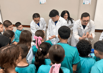 UPR Aguadilla y EcoExploratorio impulsan la innovación STEM en el oeste con la feria “Living On and Beyond Earth”