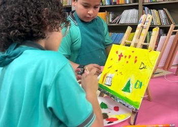 Primer certamen escolar de postales de navidad