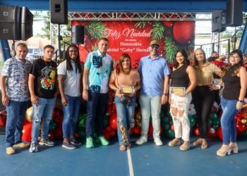 Camuy anuncia inversión económica para empleados municipales como impulso a la economía local