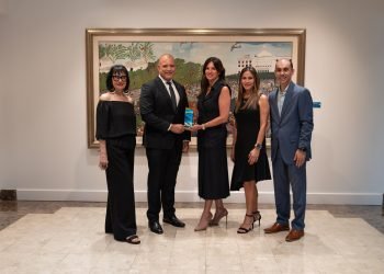 BMW X5 se alza como el favorito del público en PRIAS 2025   