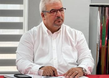 Representante Figueroa denuncia inacción por parte de Educación para cumplir con Carrera Magisterial