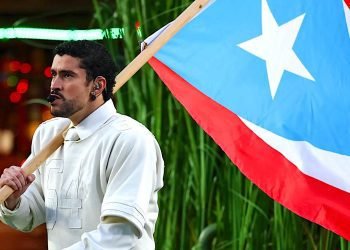 De Puerto Rico al mundo: Bad Bunny convierte el Super Bowl en fiesta latina histórica